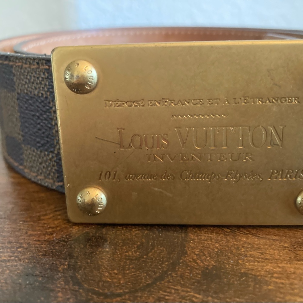 LV men’s belt
